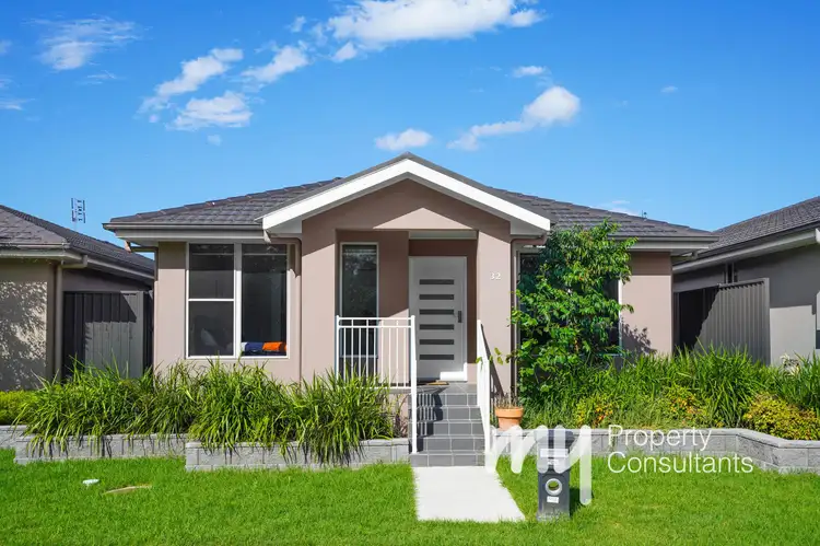 32 Anvil Avenue, Elderslie NSW 2570