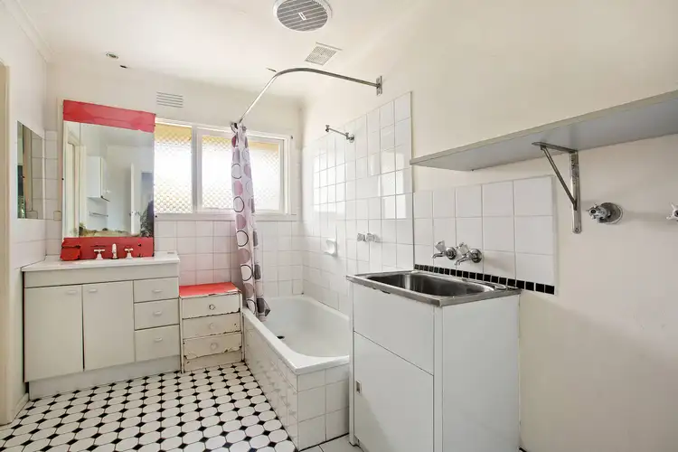 Sixth view of Homely unit listing, 3/102 New Street, Ringwood VIC 3134