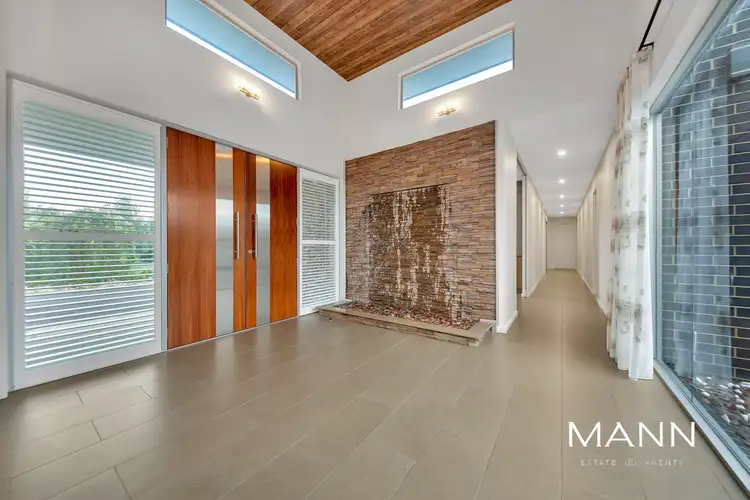 Second view of Homely house listing, 6 Rangeview Close, Mickleham VIC 3064