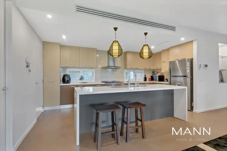 Fifth view of Homely house listing, 6 Rangeview Close, Mickleham VIC 3064