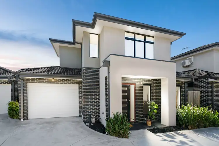 Main view of Homely unit listing, 2/52 Stenhouse Avenue, Brooklyn VIC 3012