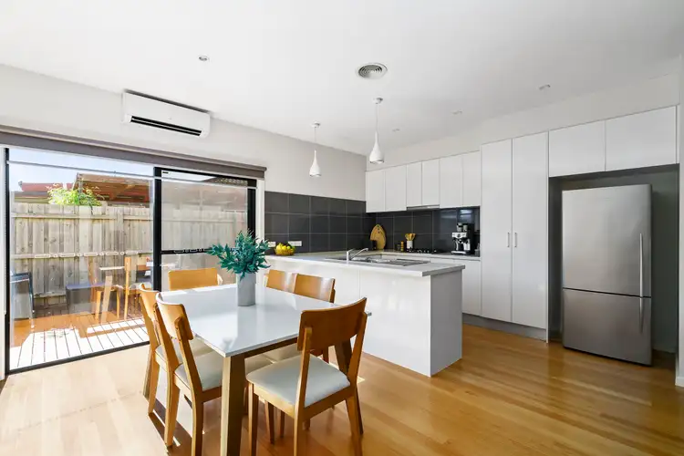 Fifth view of Homely unit listing, 2/52 Stenhouse Avenue, Brooklyn VIC 3012