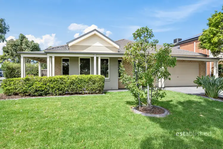 1 Caraway Crescent, Point Cook VIC 3030