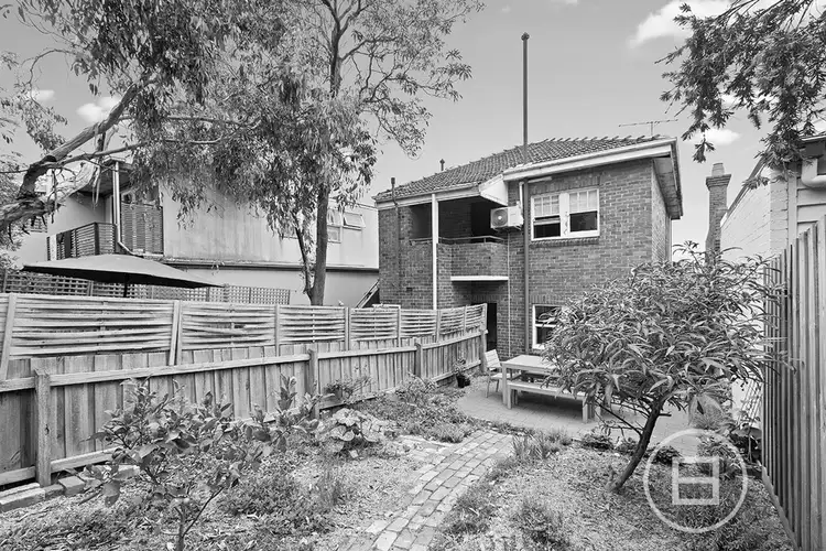 1/12 Charles Street, St Kilda VIC 3182