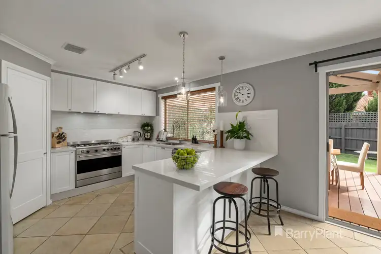 3 Sovereign Close, Patterson Lakes VIC 3197