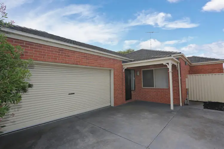 7a Helmer Crescent