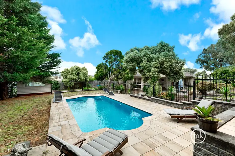 47 Calendonia Drive, Eltham North VIC 3095