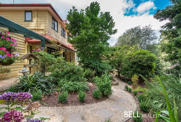 27 Monash Avenue, Olinda VIC 3788