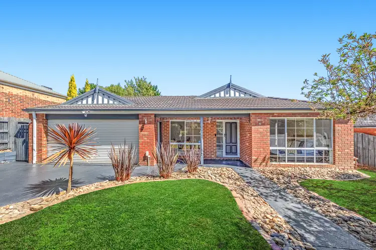 31 Castricum Place, Ferntree Gully VIC 3156