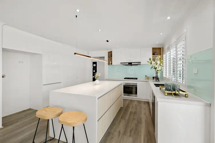 Fifth view of Homely house listing, 31 Castricum Place, Ferntree Gully VIC 3156