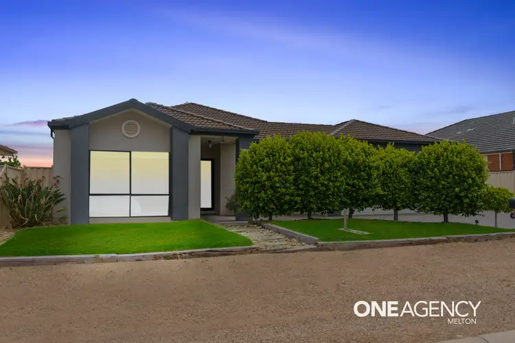 Main view of Homely house listing, 10 Carlyon Close, Melton West VIC 3337
