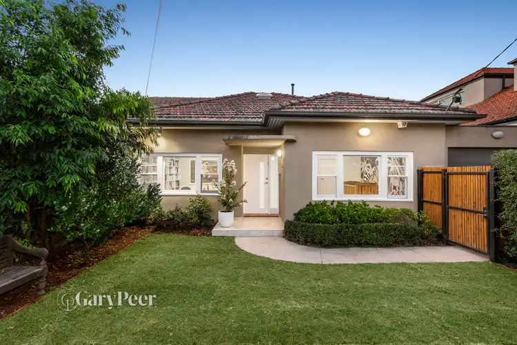 299 Bambra Road, Caulfield South VIC 3162