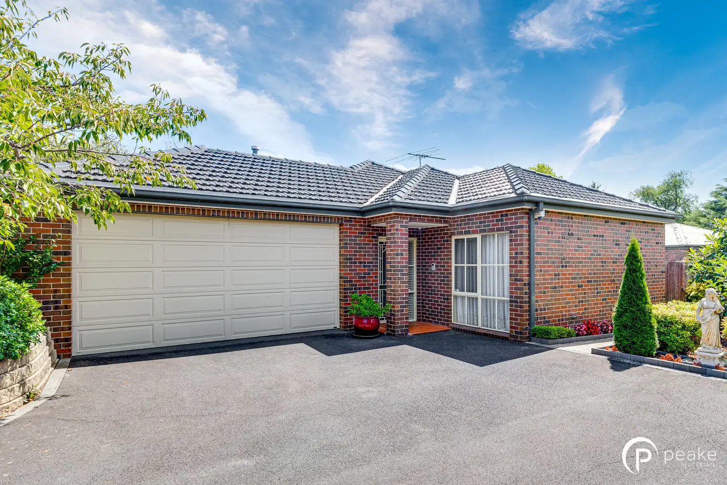 Main view of Homely unit listing, 2/47-49 Brisbane Street, Berwick VIC 3806