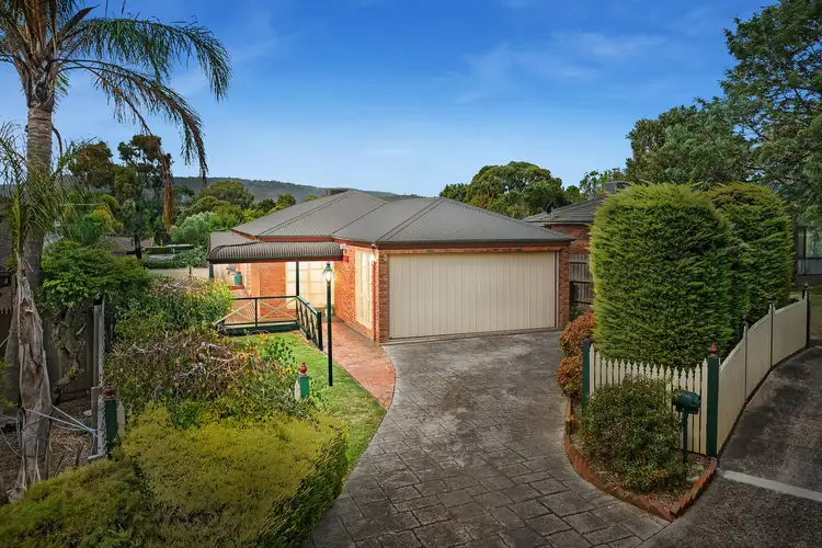 6 Beckbury Court, Lysterfield VIC 3156