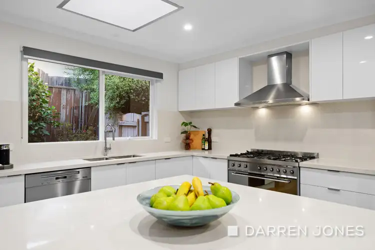 Fifth view of Homely house listing, 3 Kundy Close, Greensborough VIC 3088