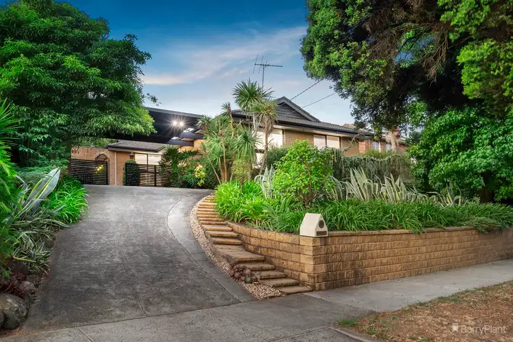 13 White Way, Bulleen VIC 3105