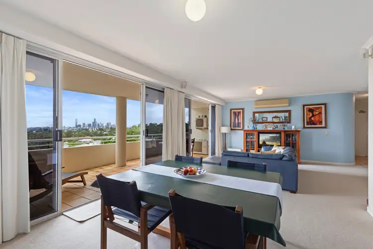 2/200 Swann Road, Taringa QLD 4068
