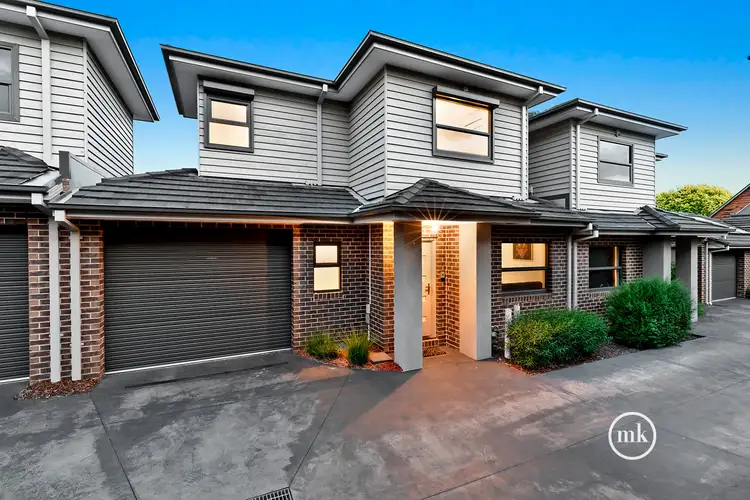 2/33 Vermont Parade, Greensborough VIC 3088