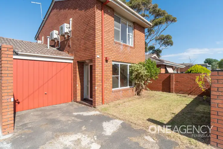 2/41-43 Dandenong East Road, Frankston VIC 3199