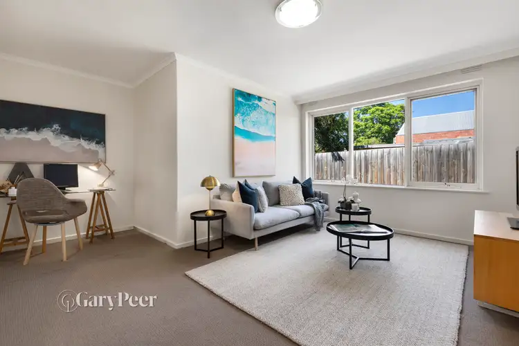 2/27 Malvern Grove, Caulfield North VIC 3161