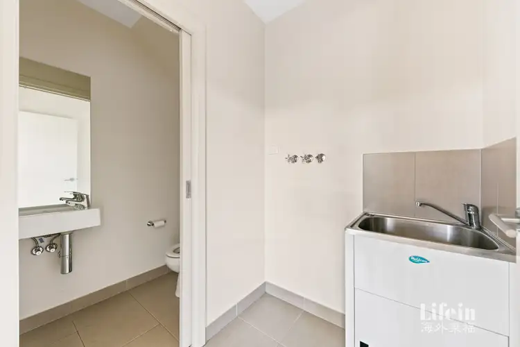 Sixth view of Homely townhouse listing, 39 Channel Walk, Craigieburn VIC 3064