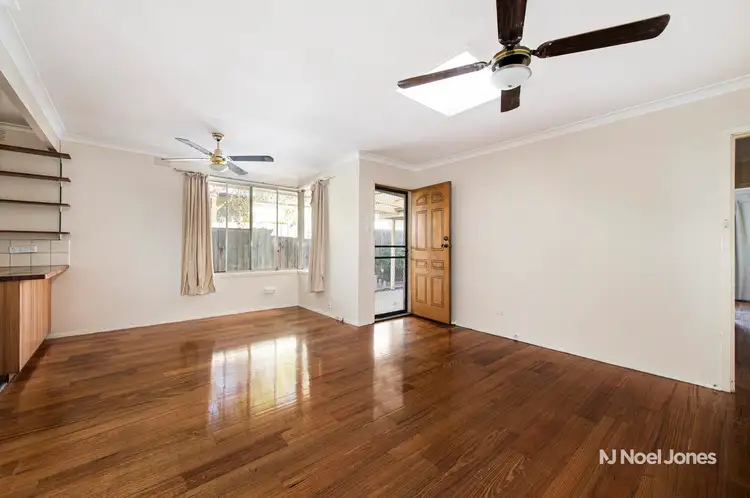 Fourth view of Homely unit listing, 2/2 Grevillea Court, Forest Hill VIC 3131