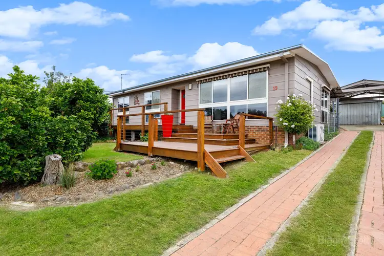 19 Davis Street, Creswick VIC 3363