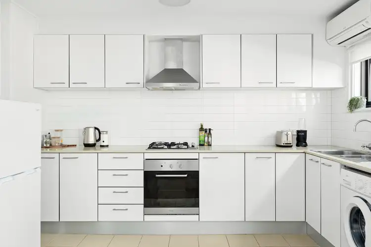 Third view of Homely apartment listing, 6/80 Cromwell Road, South Yarra VIC 3141