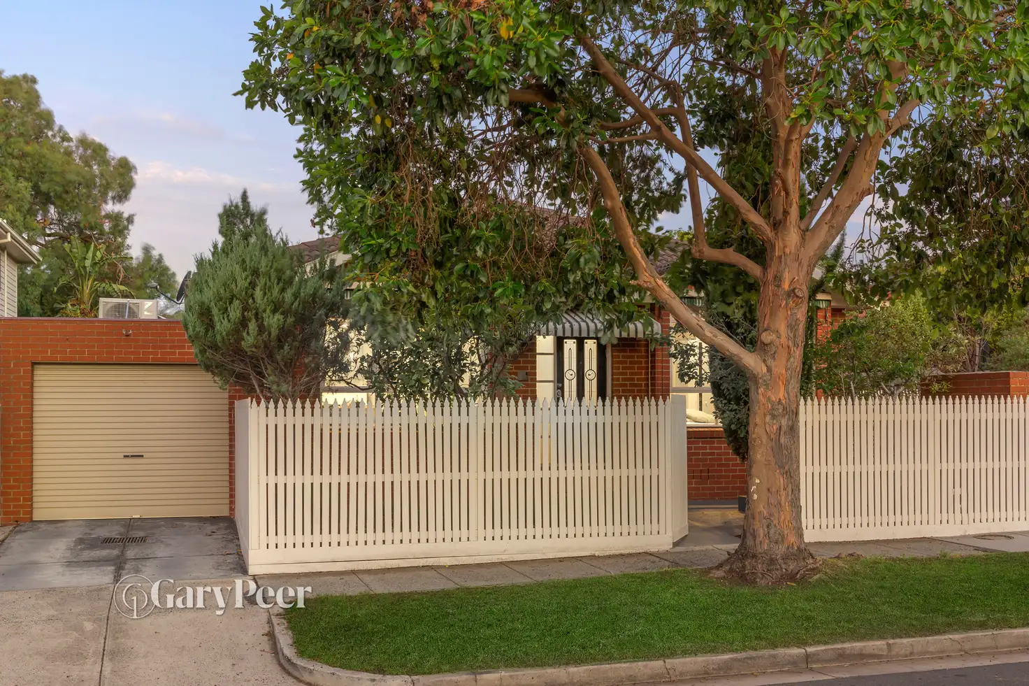 Main view of Homely unit listing, 1/16 Station Avenue, Mckinnon VIC 3204