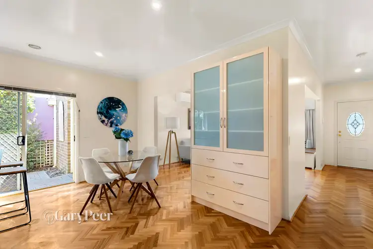 Fourth view of Homely unit listing, 2/9 Centre Road, Carnegie VIC 3163