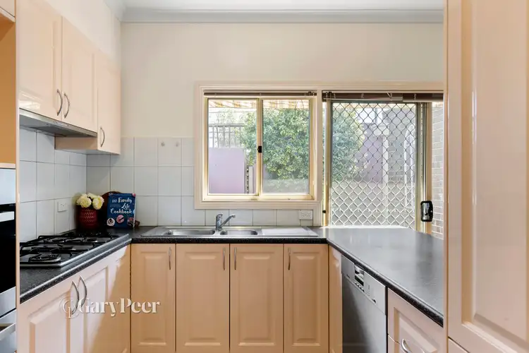Fifth view of Homely unit listing, 2/9 Centre Road, Carnegie VIC 3163
