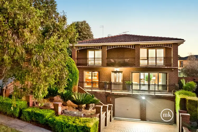16 Tindal Court, Greensborough VIC 3088