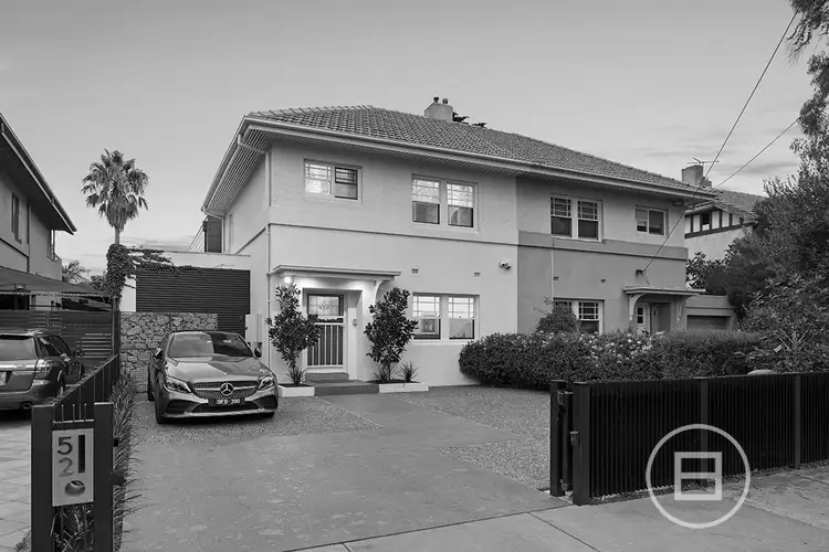 52 Crichton Avenue, Port Melbourne VIC 3207