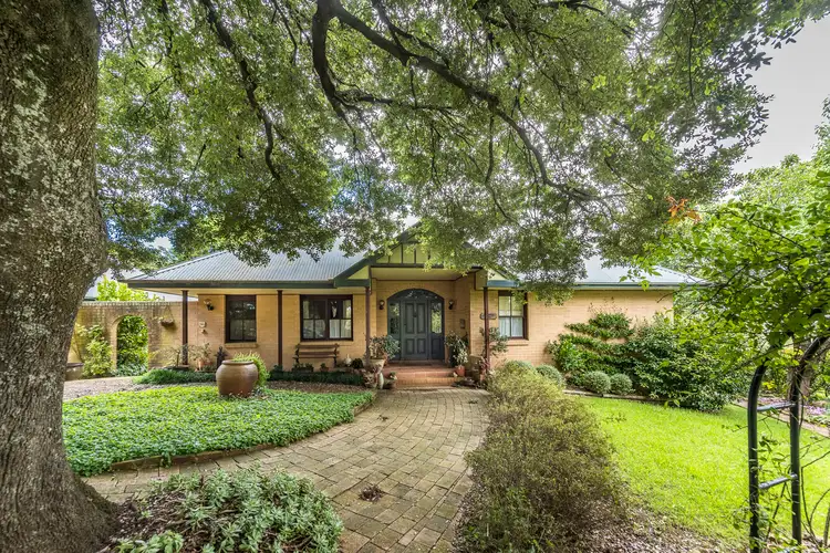 21 Mt Asbhy Road, Moss Vale NSW 2577
