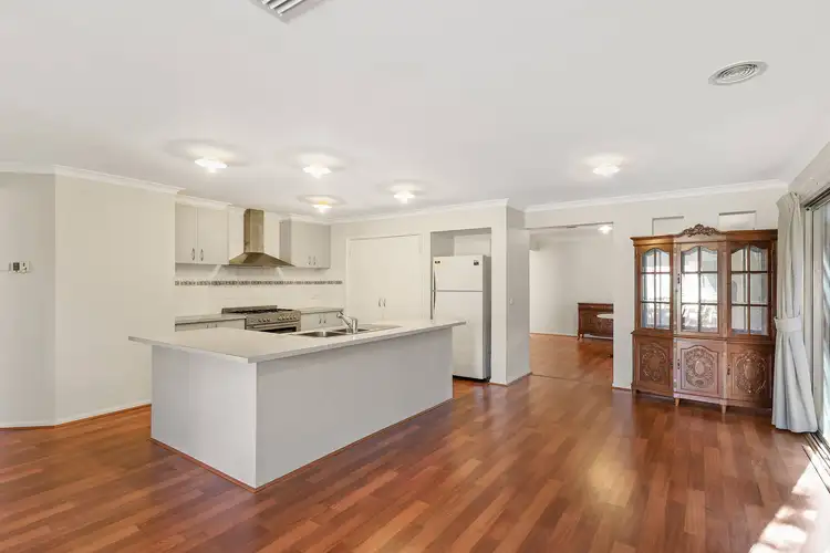 Sixth view of Homely house listing, 8 Toulouse Terrace, Narre Warren South VIC 3805
