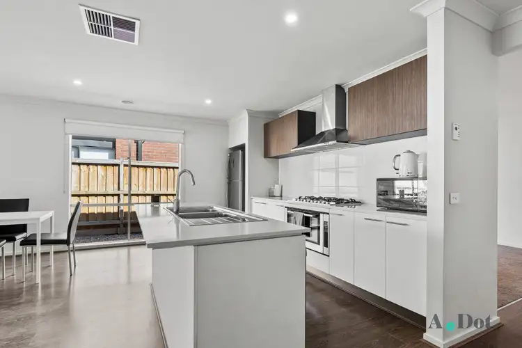 Fourth view of Homely house listing, 7 Rabbit Crescent, Werribee VIC 3030