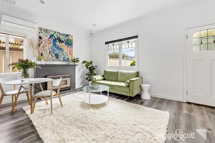 1/100 Suffolk Street, Maidstone VIC 3012