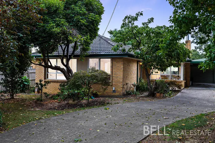 27 Broughton Avenue, Croydon VIC 3136
