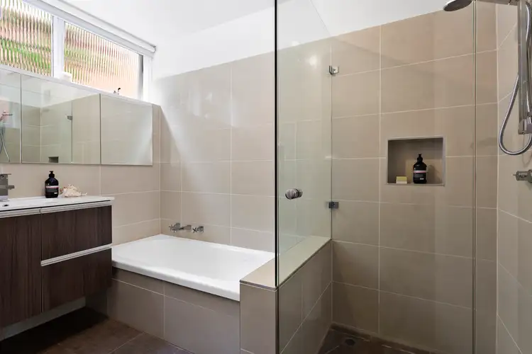 Sixth view of Homely apartment listing, 3/201 Dandenong Road, Windsor VIC 3181