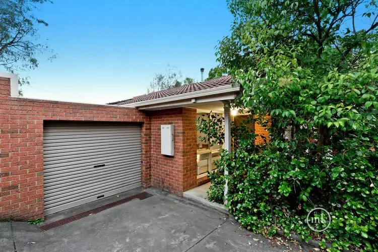 2/19 Warwick Road, Greensborough VIC 3088