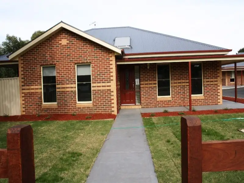 Main view of Homely unit listing, 1/3 Regan Drive, Romsey VIC 3434