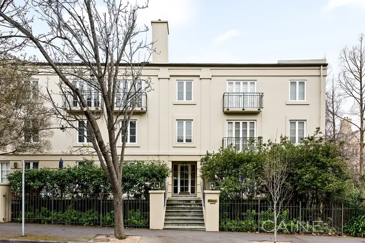 11/201 Wellington Parade South, East Melbourne VIC 3002