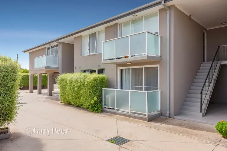 Main view of Homely apartment listing, 2/33 Coorigil Road, Carnegie VIC 3163