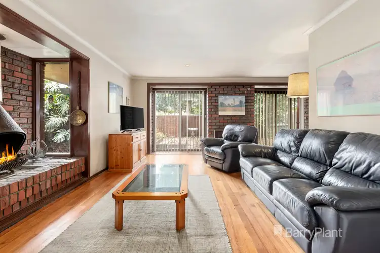 3 Village Drive, Dingley Village VIC 3172