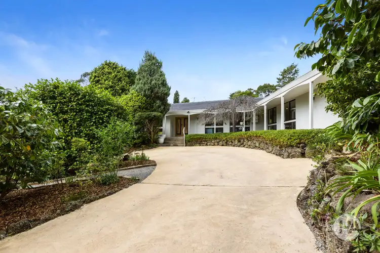 Second view of Homely house listing, 4 Alverstone Grove, Mount Eliza VIC 3930