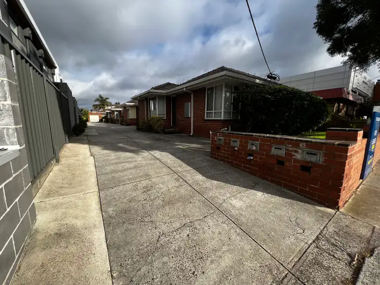 1/63 Droop Street, Footscray VIC 3011