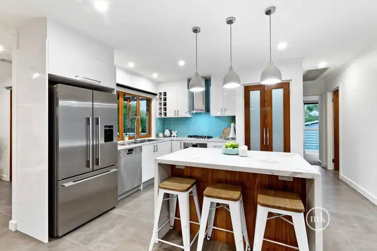 Fifth view of Homely house listing, 7 Jindalee Avenue, Yallambie VIC 3085