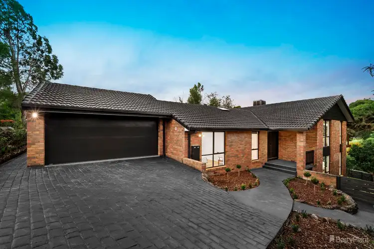8 Catherine Avenue, Doncaster East VIC 3109