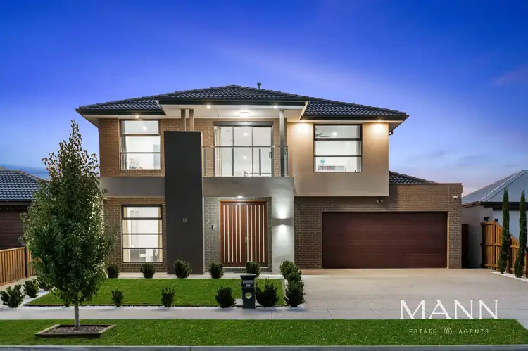 32 Canning Drive, Mickleham VIC 3064