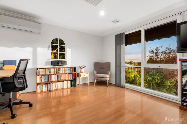 Sixth view of Homely house listing, 4 Dairy Court, Viewbank VIC 3084